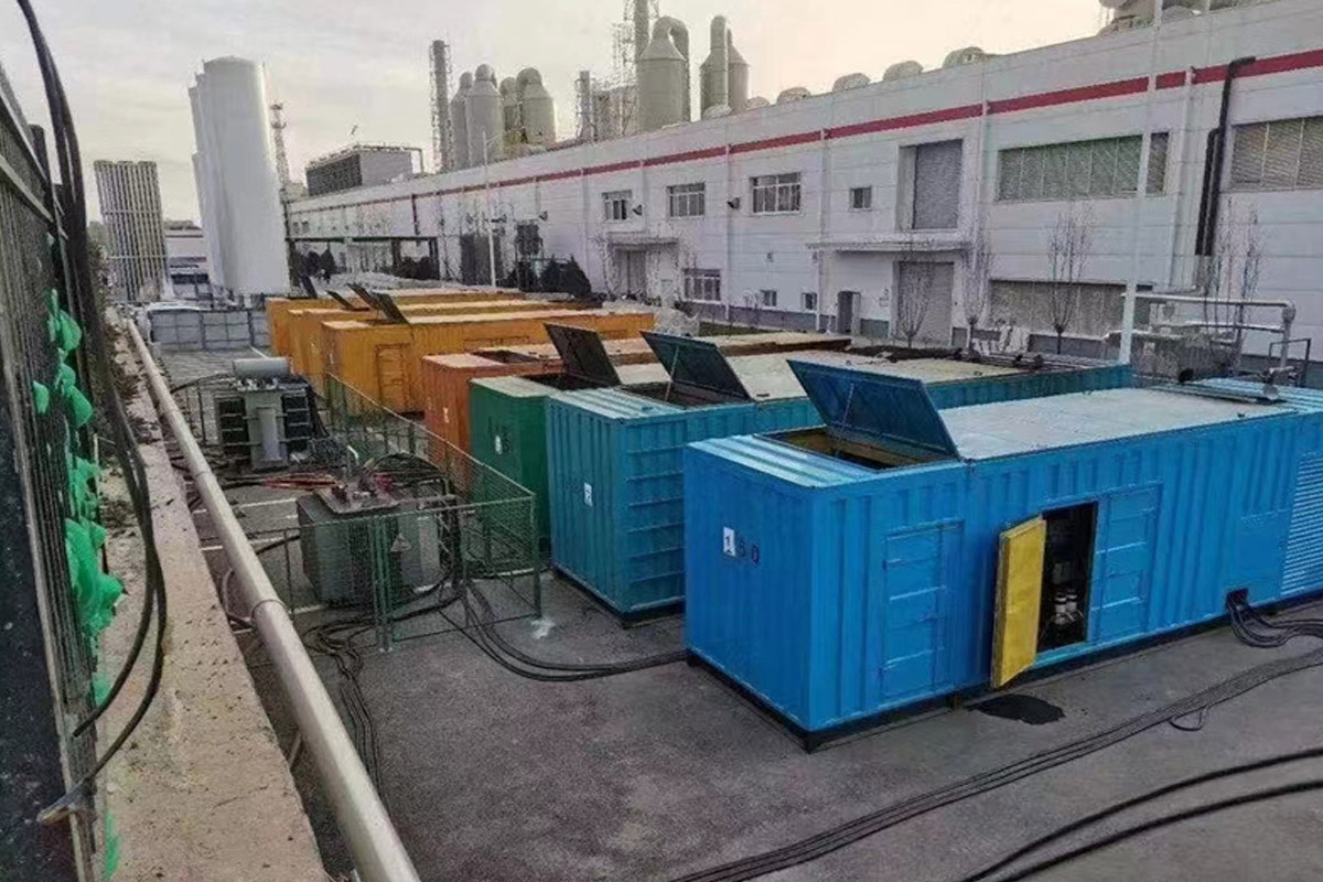 青山湖发电机租赁施工现场